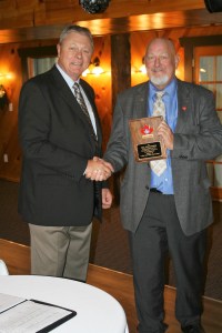 appreciation-plaque_neil-stephenson-past-president